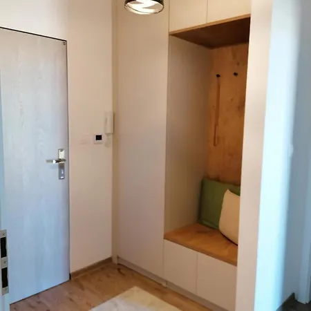 아파트 Garden Apartman *