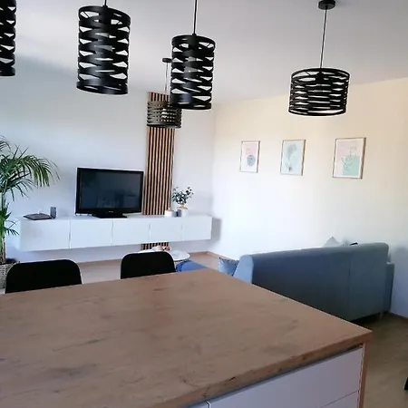 Garden Apartman 아파트