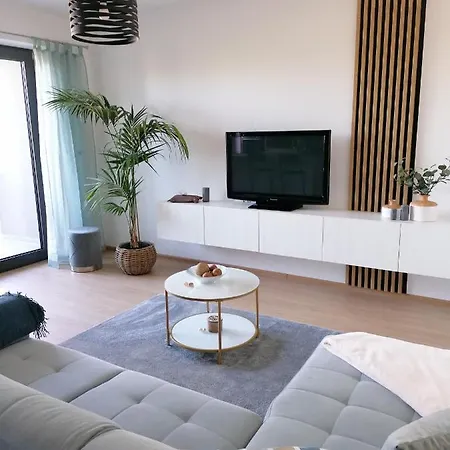 Garden Apartman *